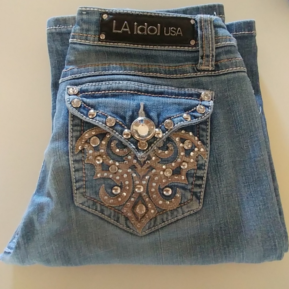 LA idol jeans